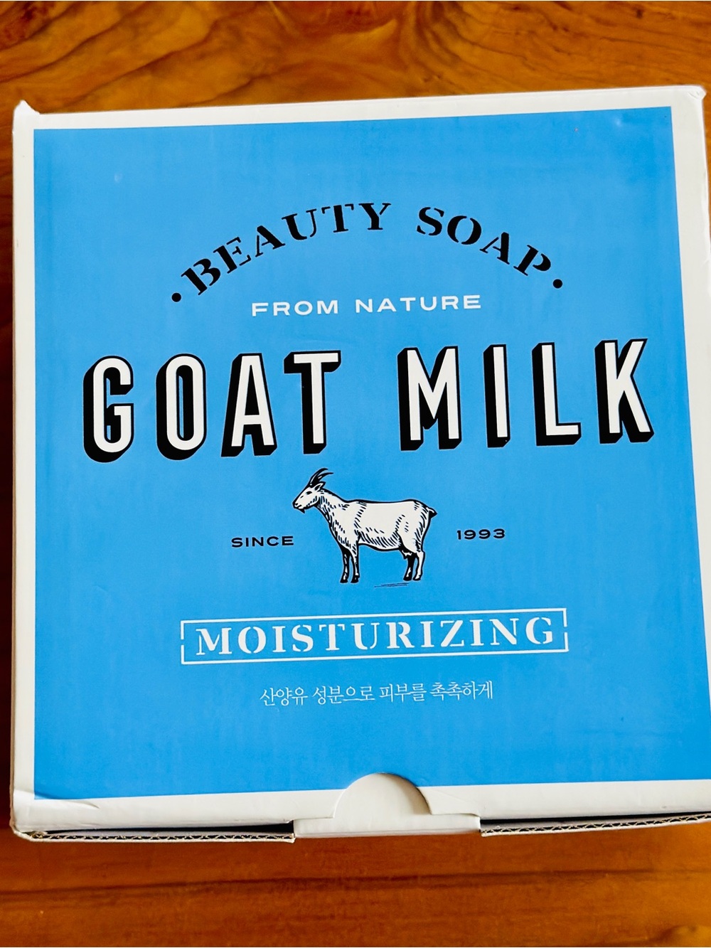Shower Mate Goat Milk Soap 12 Pack Korean K-Beauty Moisturizing Body Bar NEW